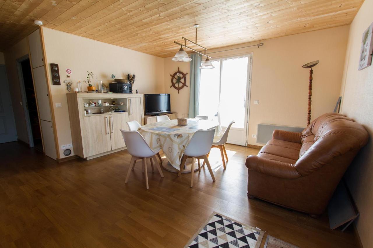 Le Chalet Vendeen Saint-Hilaire-la-Forêt Εξωτερικό φωτογραφία